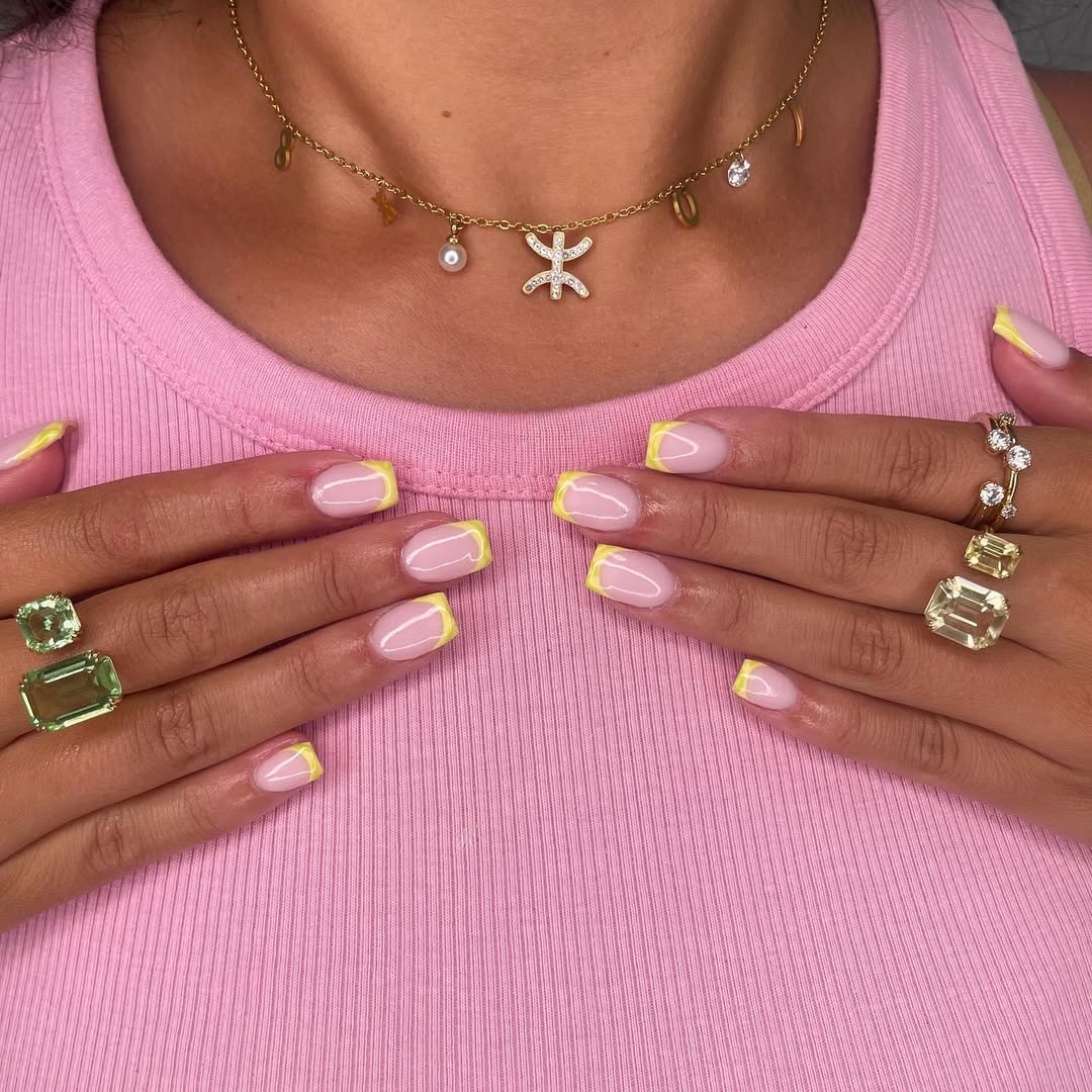 Photo Instagram House Of Glows 6